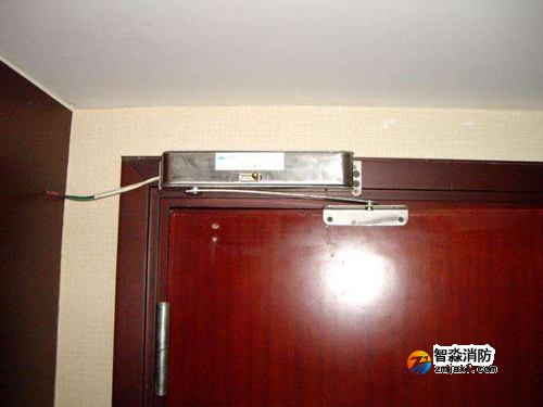 電動閉門器、電磁釋放器維保檢查